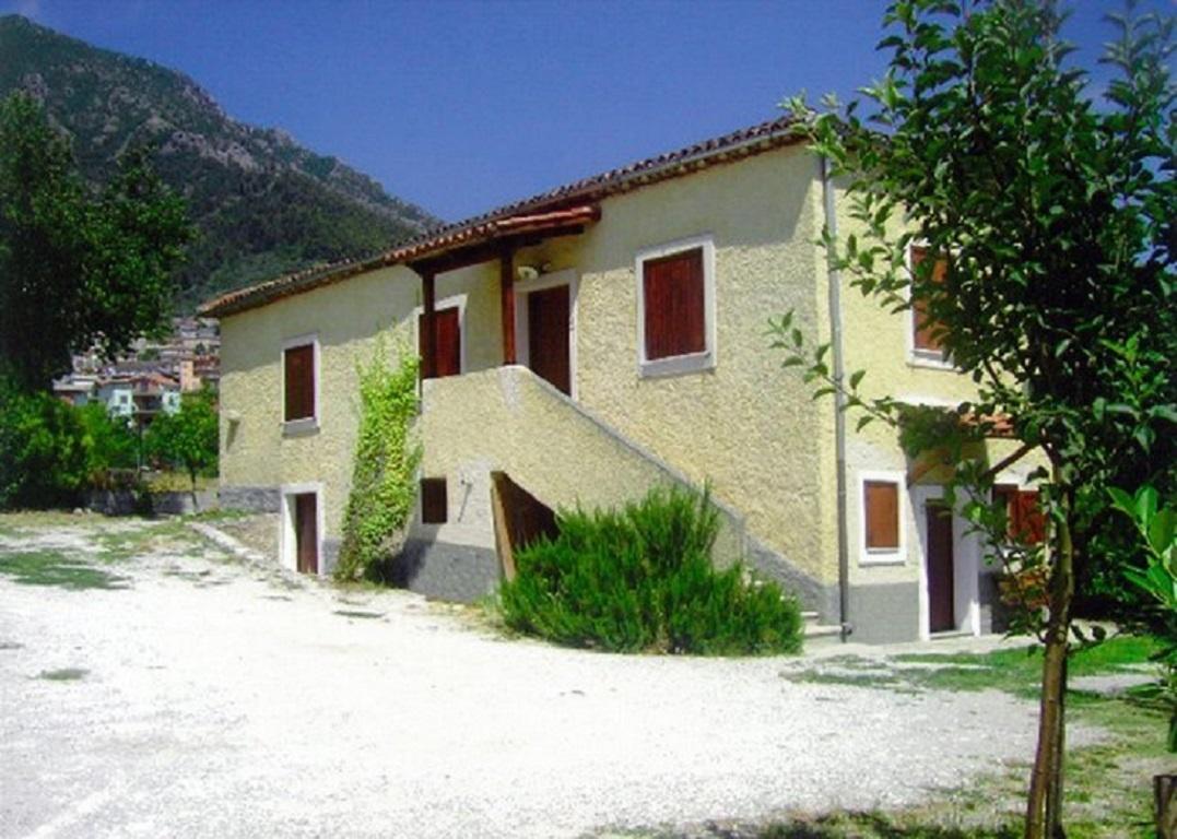 Agriturismo Macchiapiede Sala Consilina Exteriör bild